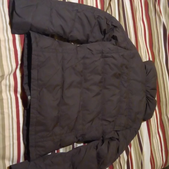 Jackets - Picture 6 of 7